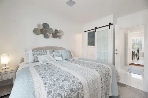 2740 SE 1st Court Pompano Beach FL 33062