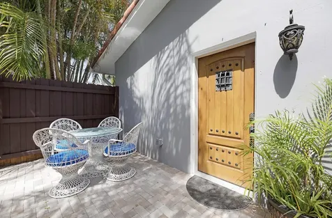2740 SE 1st Court Pompano Beach FL 33062