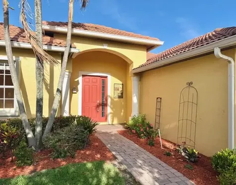 335 NW Sheffield Circle Port St Lucie FL 34983
