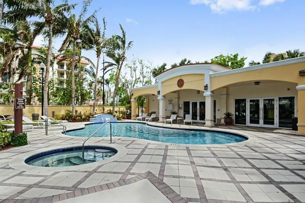 191 SE 20th Avenue Deerfield Beach FL 33441
