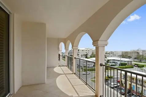 191 SE 20th Avenue Deerfield Beach FL 33441