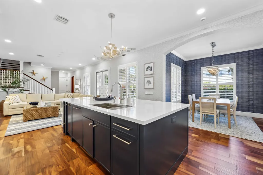 1028 Bay Street Delray Beach FL 33483