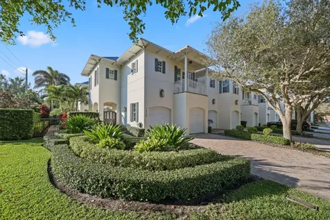 1028 Bay Street Delray Beach FL 33483