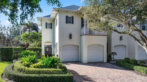 1028 Bay Street Delray Beach FL 33483