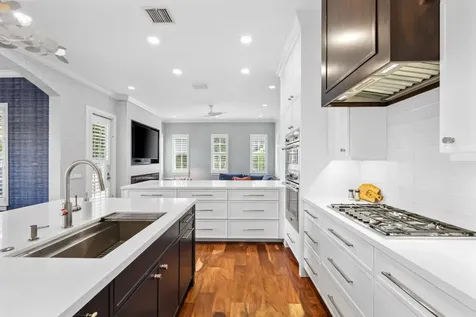 1028 Bay Street Delray Beach FL 33483
