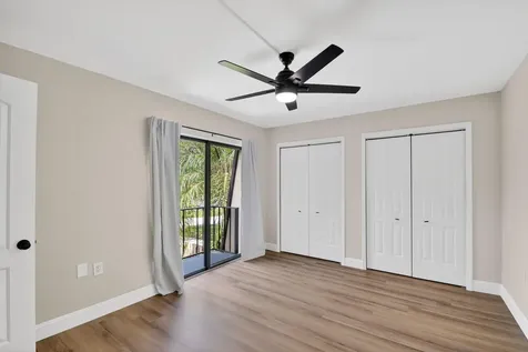 904 9th Court Palm Beach Gardens FL 33410