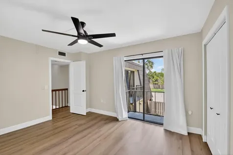 904 9th Court Palm Beach Gardens FL 33410
