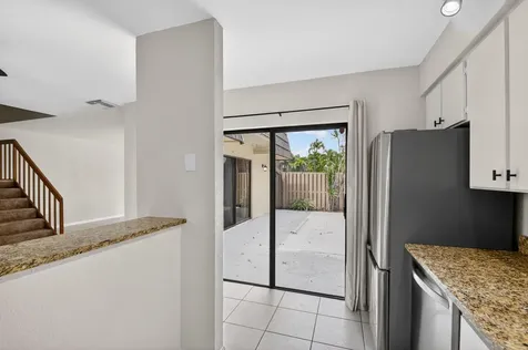 904 9th Court Palm Beach Gardens FL 33410