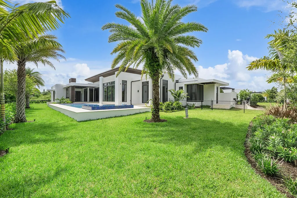 11781 NW 15th Street Plantation FL 33323