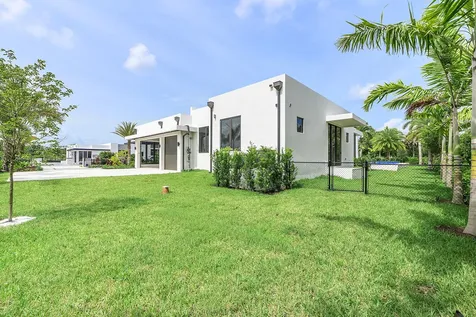 11781 NW 15th Street Plantation FL 33323