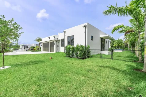 11781 NW 15th Street Plantation FL 33323