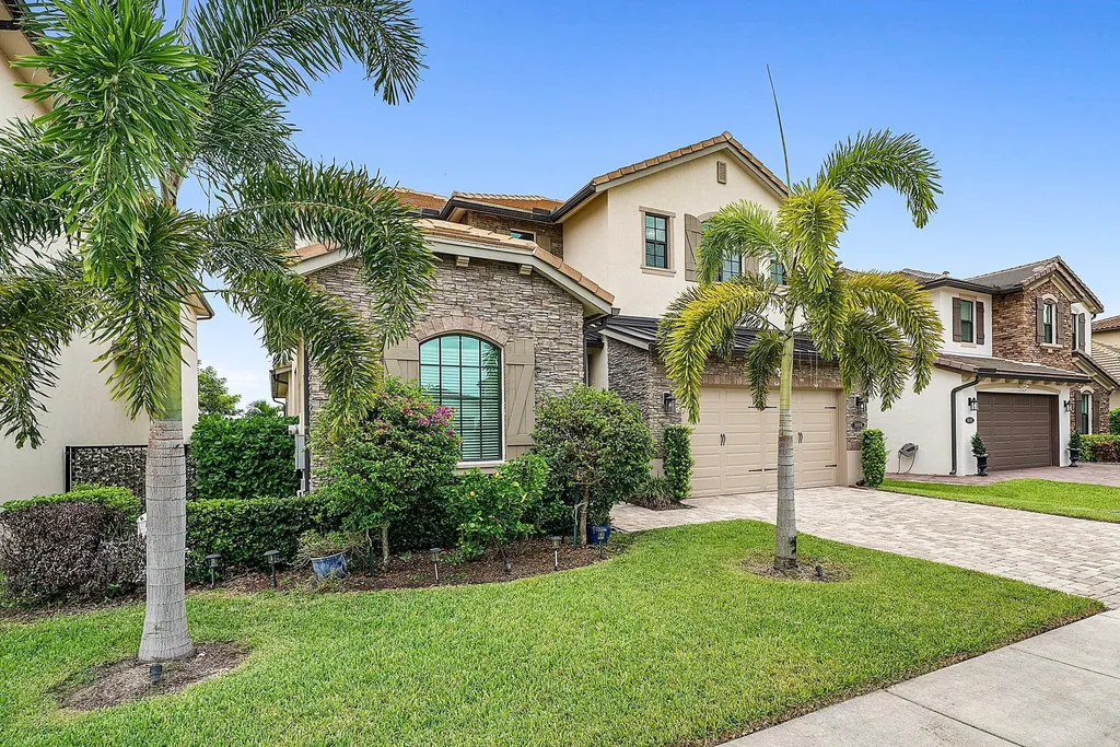 8884 Grand Prix Lane Boynton Beach FL 33472