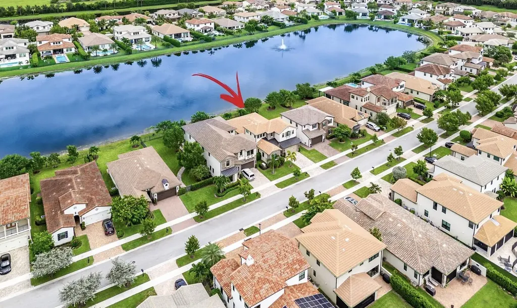 8884 Grand Prix Lane Boynton Beach FL 33472
