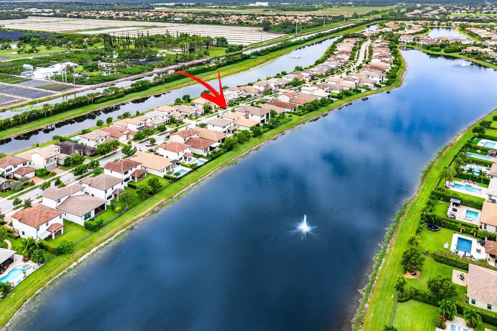 8884 Grand Prix Lane Boynton Beach FL 33472