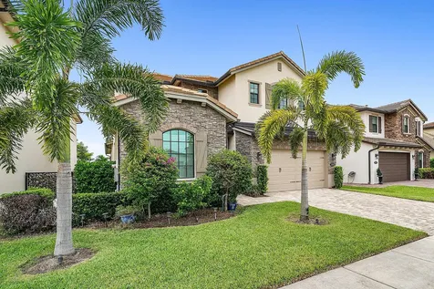 8884 Grand Prix Lane Boynton Beach FL 33472