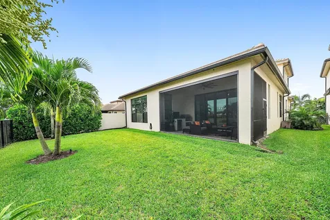 8884 Grand Prix Lane Boynton Beach FL 33472