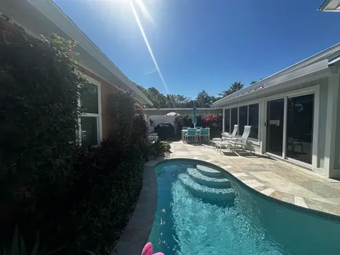 323 NE 7th Avenue Delray Beach FL 33483