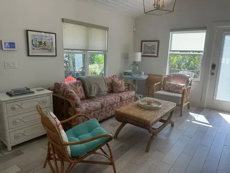 323 NE 7th Avenue Delray Beach FL 33483