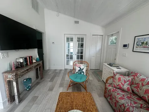 323 NE 7th Avenue Delray Beach FL 33483