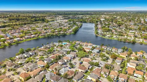 12028 NW 13th Street Pembroke Pines FL 33026
