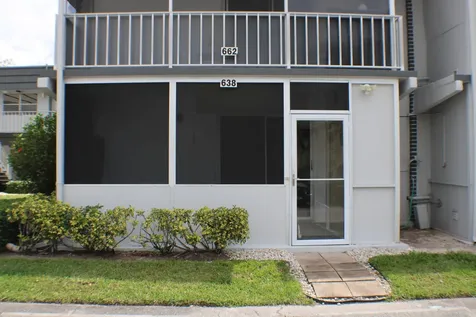 638 Saxony N Delray Beach FL 33446