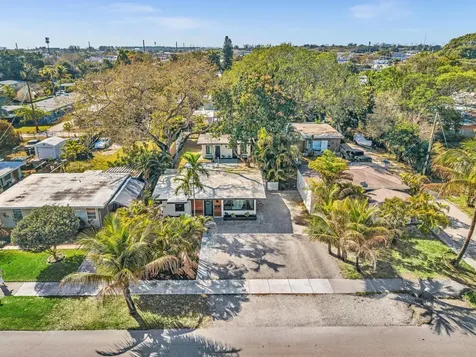 316 SW 21 Street Fort Lauderdale FL 33315