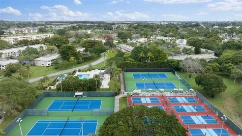 3102 Portofino Point Coconut Creek FL 33066