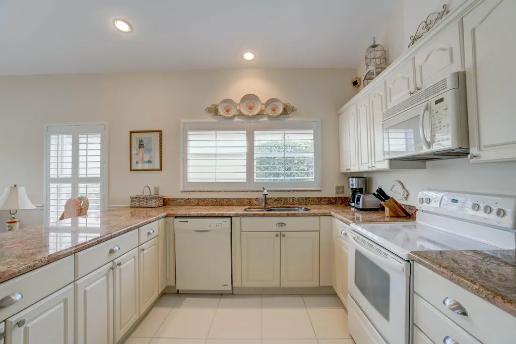 3518 Lantern Bay Drive Jupiter FL 33477