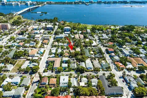 215 S Palmway Lake Worth Beach FL 33460