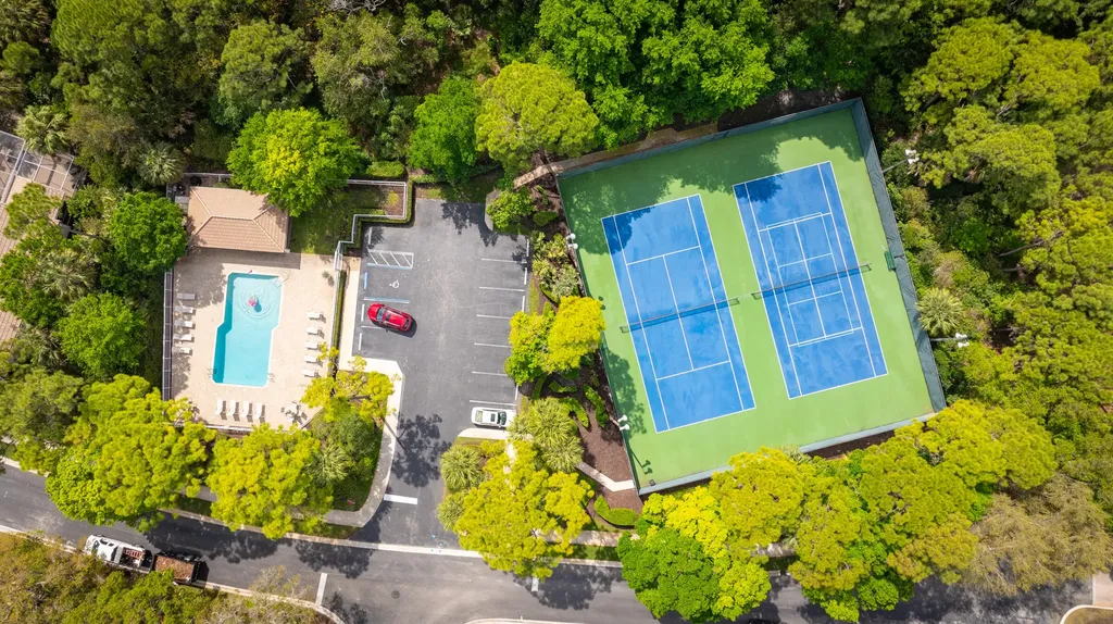 458 Woodview Circle Palm Beach Gardens FL 33418