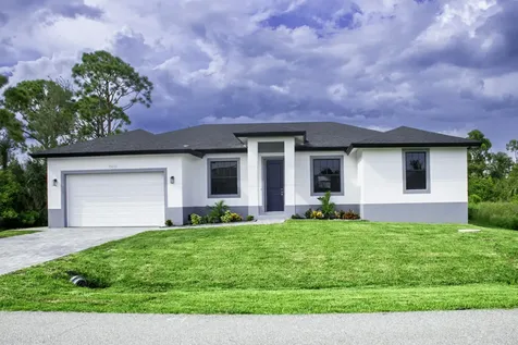 15633 Lakeland Circle Port Charlotte FL 33981