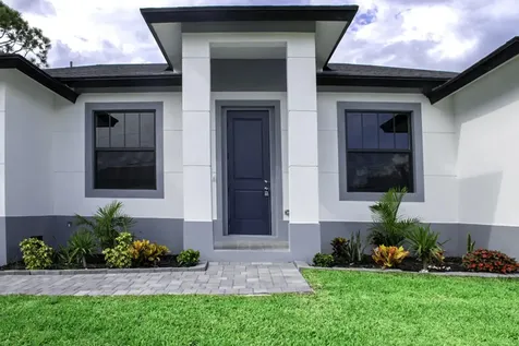 15633 Lakeland Circle Port Charlotte FL 33981