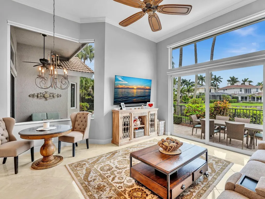 4167 NW 55th Place Boca Raton FL 33496