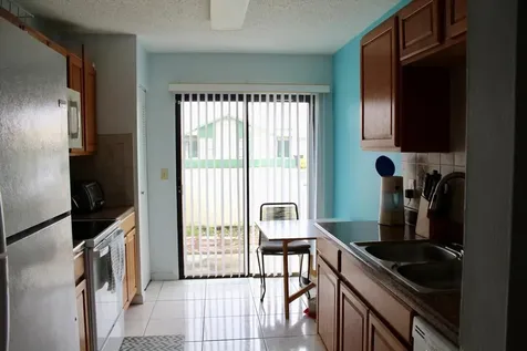 566 SW Sara Boulevard Port St Lucie FL 34953