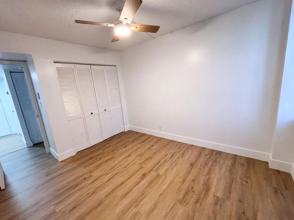 2741 Taft Street Hollywood FL 33020