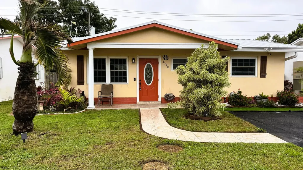 4570 NW 16th Avenue Tamarac FL 33309
