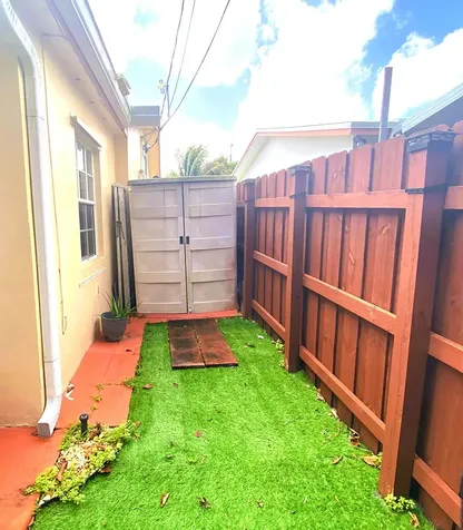4570 NW 16th Avenue Tamarac FL 33309