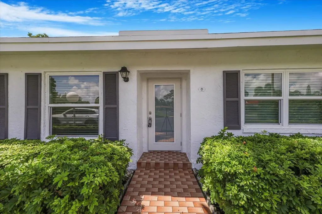 5178 Privet Place Delray Beach FL 33484