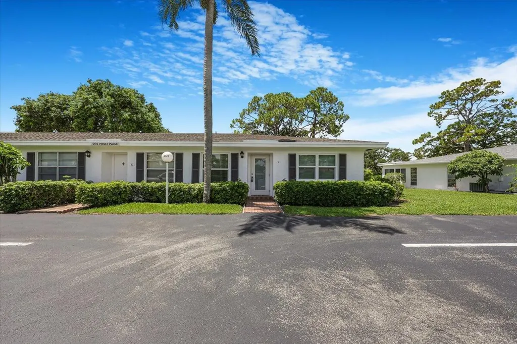 5178 Privet Place Delray Beach FL 33484