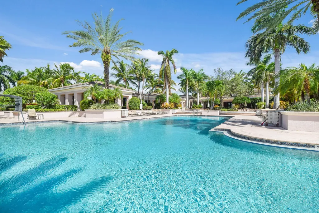 2727 Anzio Court Palm Beach Gardens FL 33410