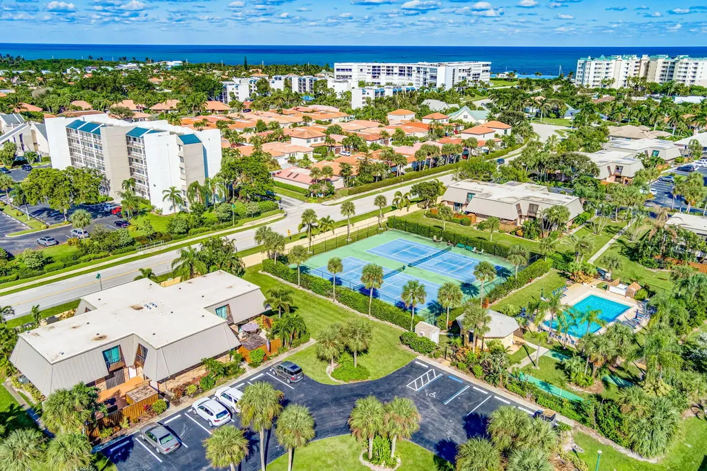 1420 Ocean Way Jupiter FL 33477