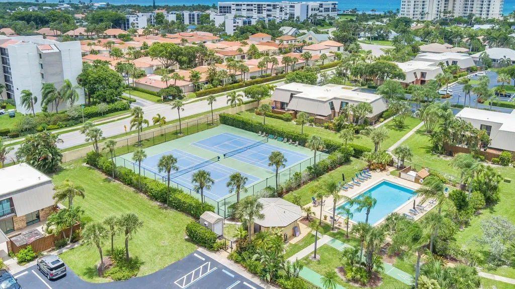 1420 Ocean Way Jupiter FL 33477