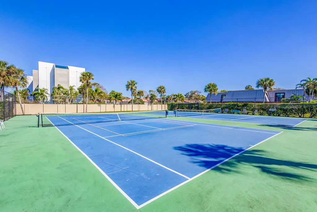 1420 Ocean Way Jupiter FL 33477