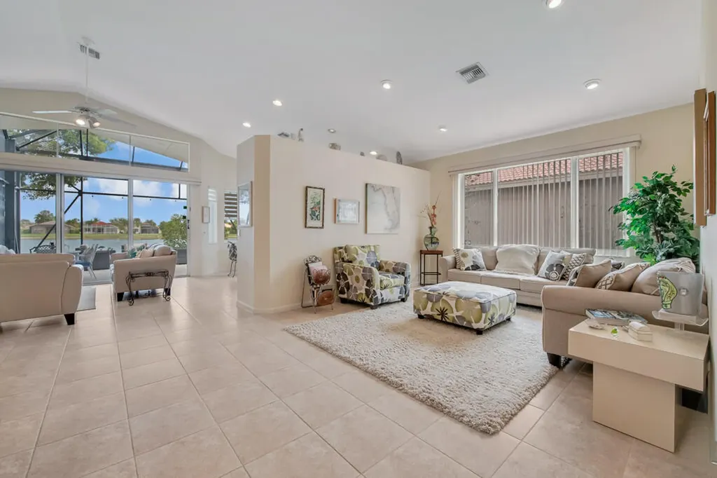 8479 Marsala Way Boynton Beach FL 33472