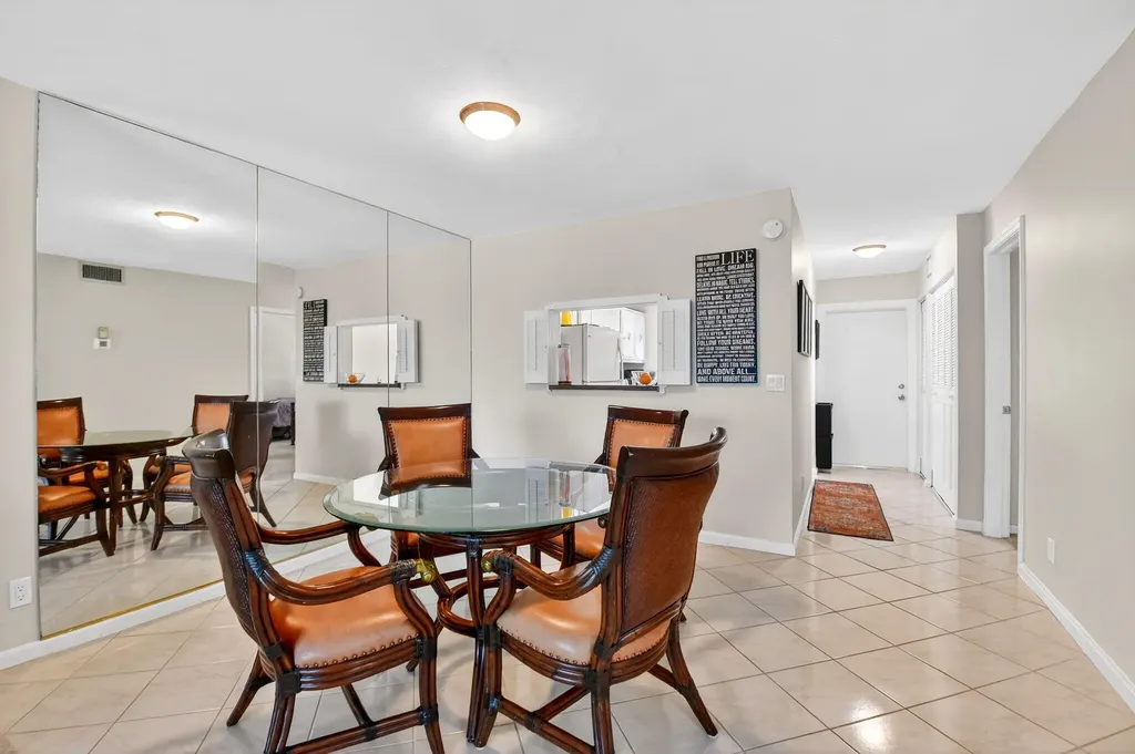 2010 S Federal Highway Boynton Beach FL 33435
