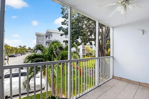 2010 S Federal Highway Boynton Beach FL 33435