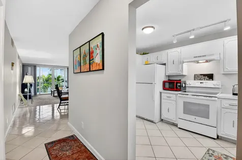 2010 S Federal Highway Boynton Beach FL 33435