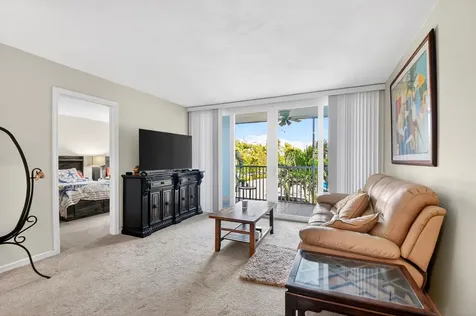 2010 S Federal Highway Boynton Beach FL 33435