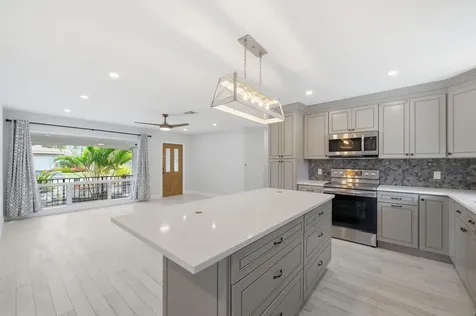 2120 NE 62nd Court Fort Lauderdale FL 33308