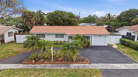 2120 NE 62nd Court Fort Lauderdale FL 33308